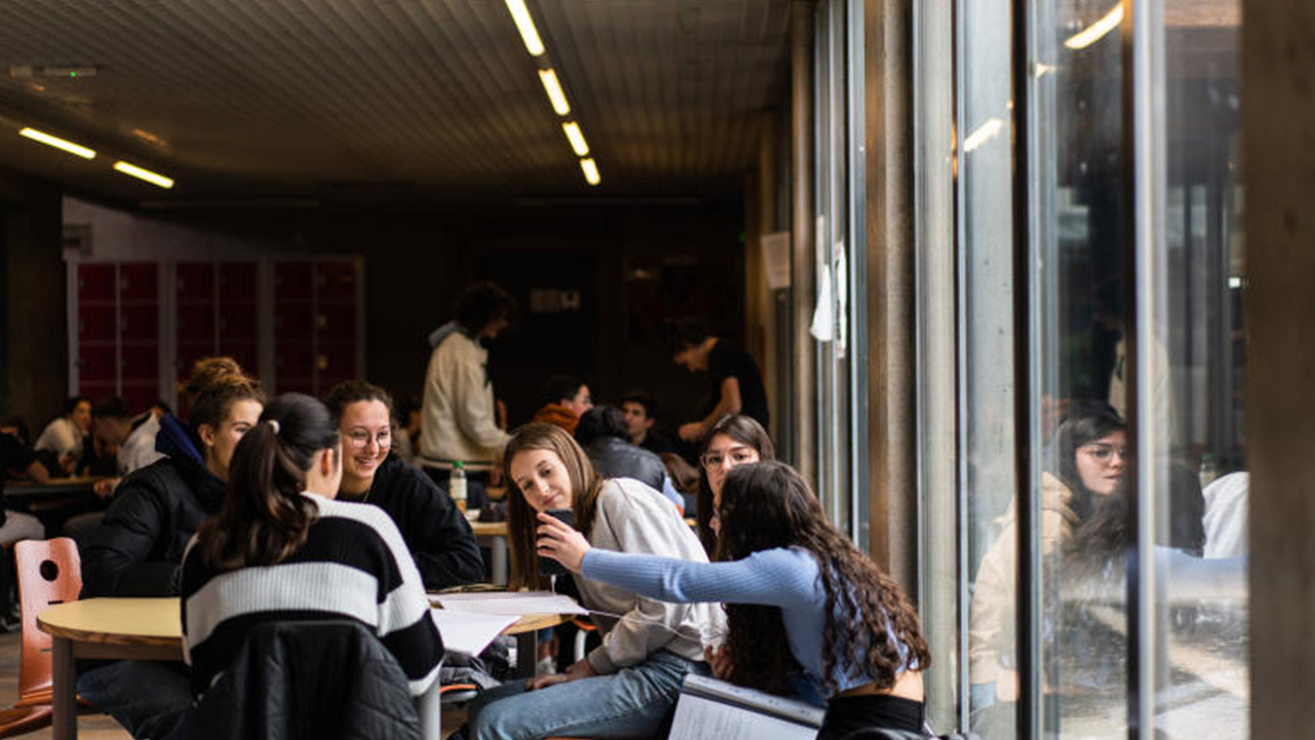 Parcoursup selon l’origine sociale des lycéens une orientation à armes inégales.